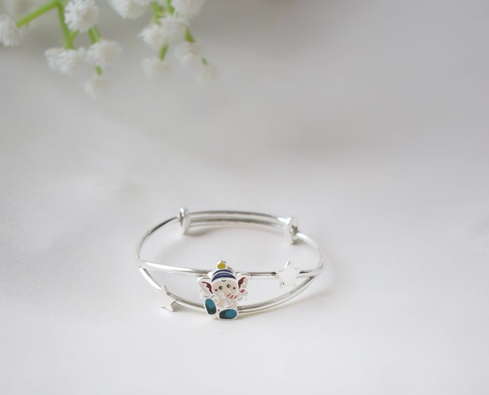 Why Ganesha Silver Jewelry Makes a Meaningful Gift for Babies.