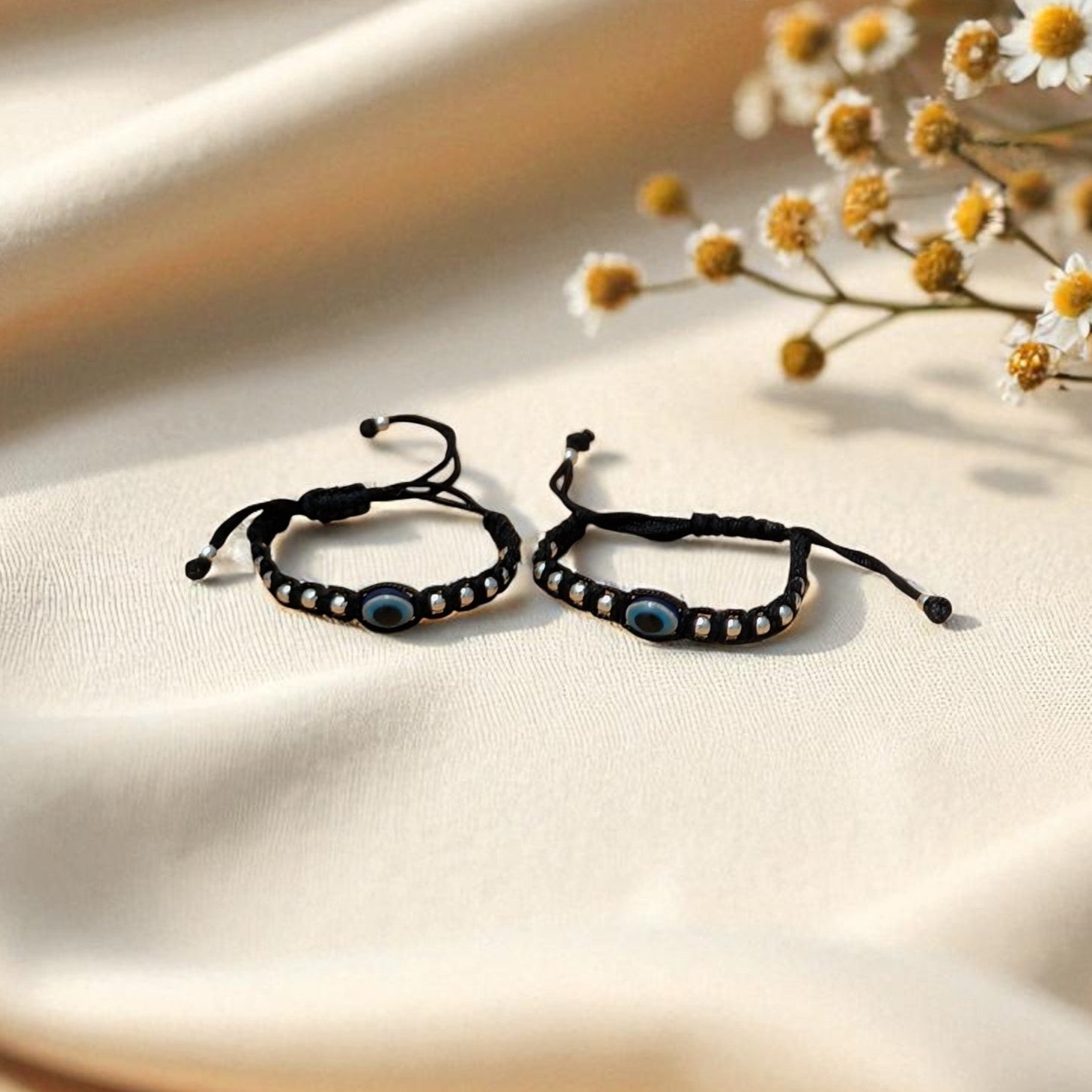 Winklet Band for Kids – Adjustable Evil Eye Silver Thread Nazariya