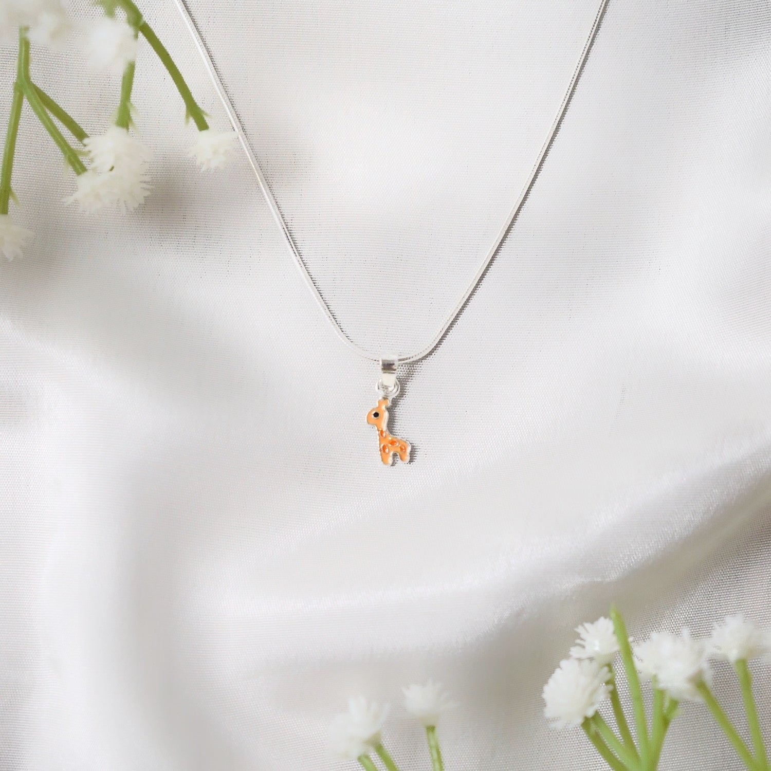 TallTales Pendant – 925 Silver Giraffe Pendant for Kids