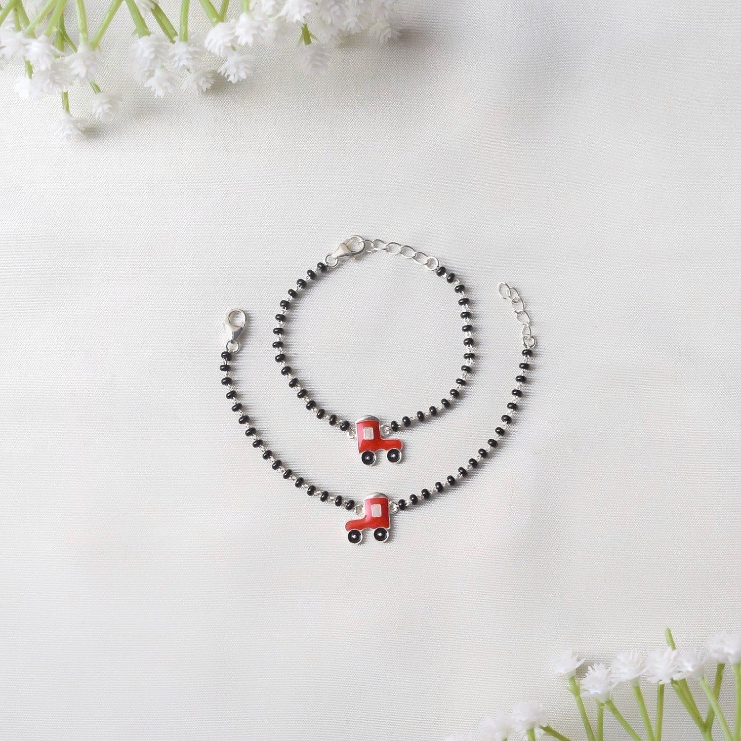 Adventure Jeep Charm Bracelet - 925 Silver & Black Beads