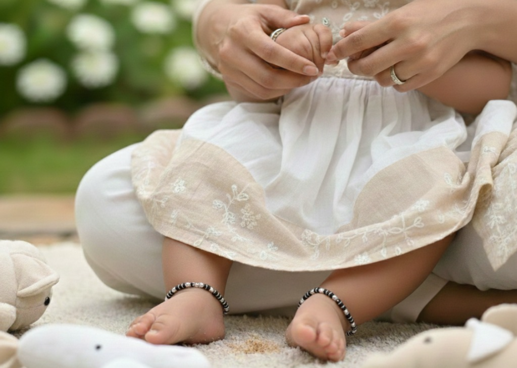 Silver Anklets for Kids: Tradition, Safety, and Everyday Style