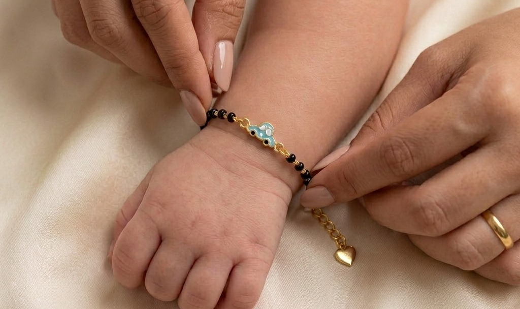 How to Choose Jewelry for Sensitive Baby Skin