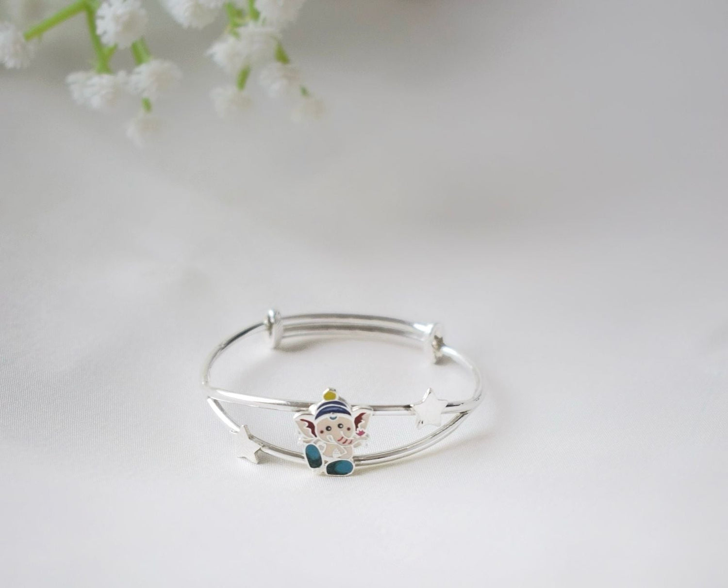 Why Ganesha Silver Jewelry Makes a Meaningful Gift for Babies.