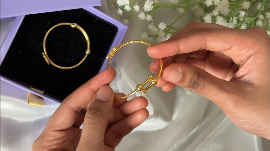 Why Adjustable Jewelry Is Important for Growing Babies