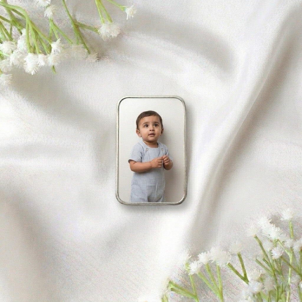 GoldenFrame Coin – Personalized Rectangle Photo Silver Coin