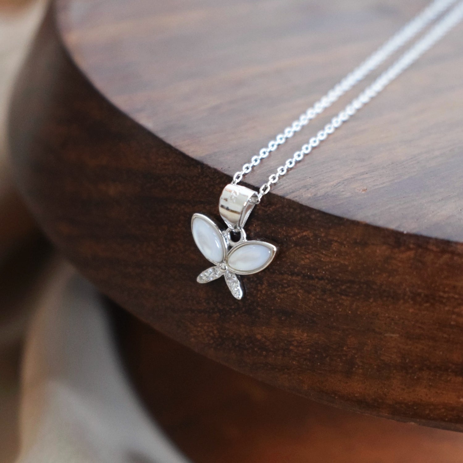 PairedWings Duo – 925 Silver Butterfly Chain Pendant Set for Mother & Child