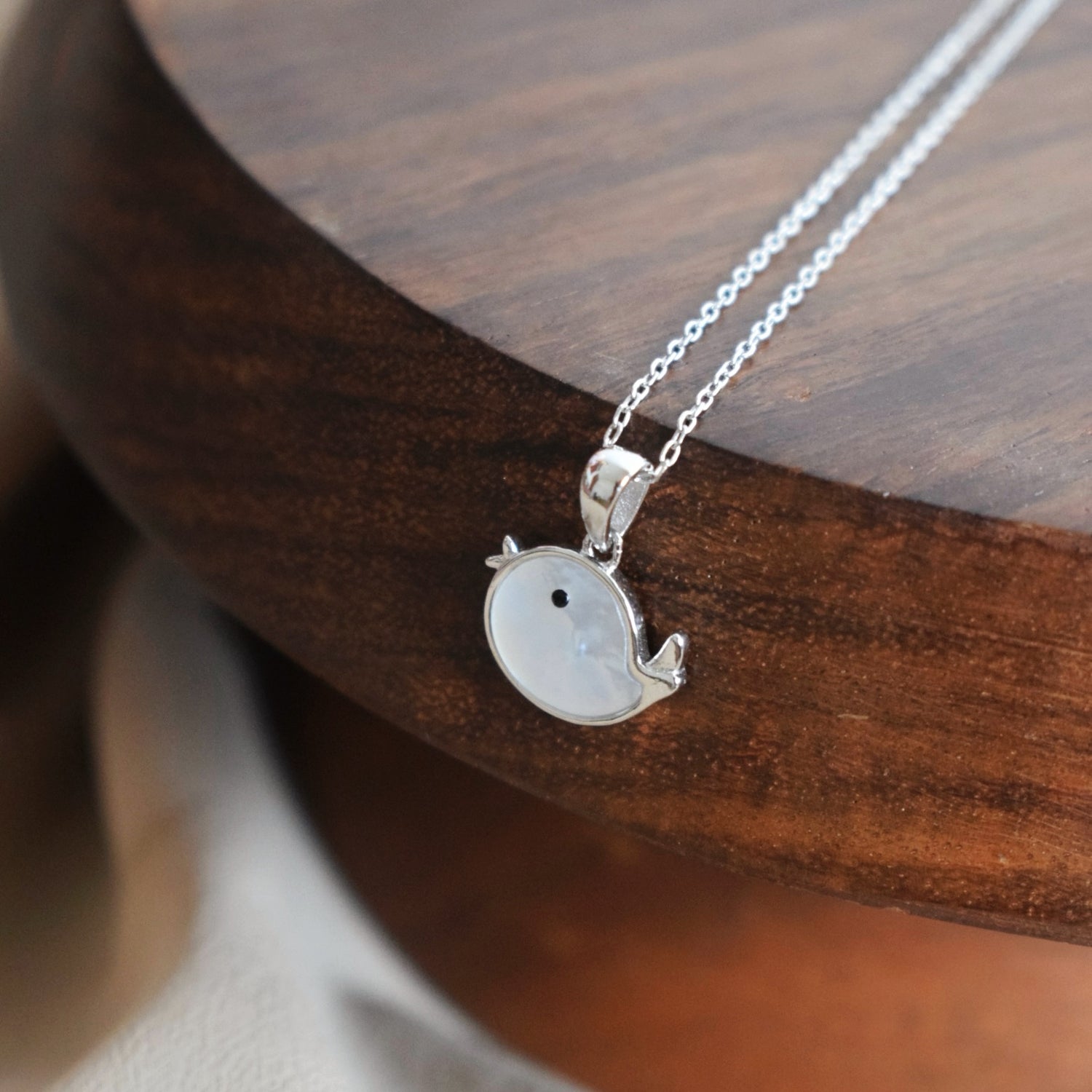 OceanBond Duo – 925 Silver Fish Chain Pendant Set for Mother & Child