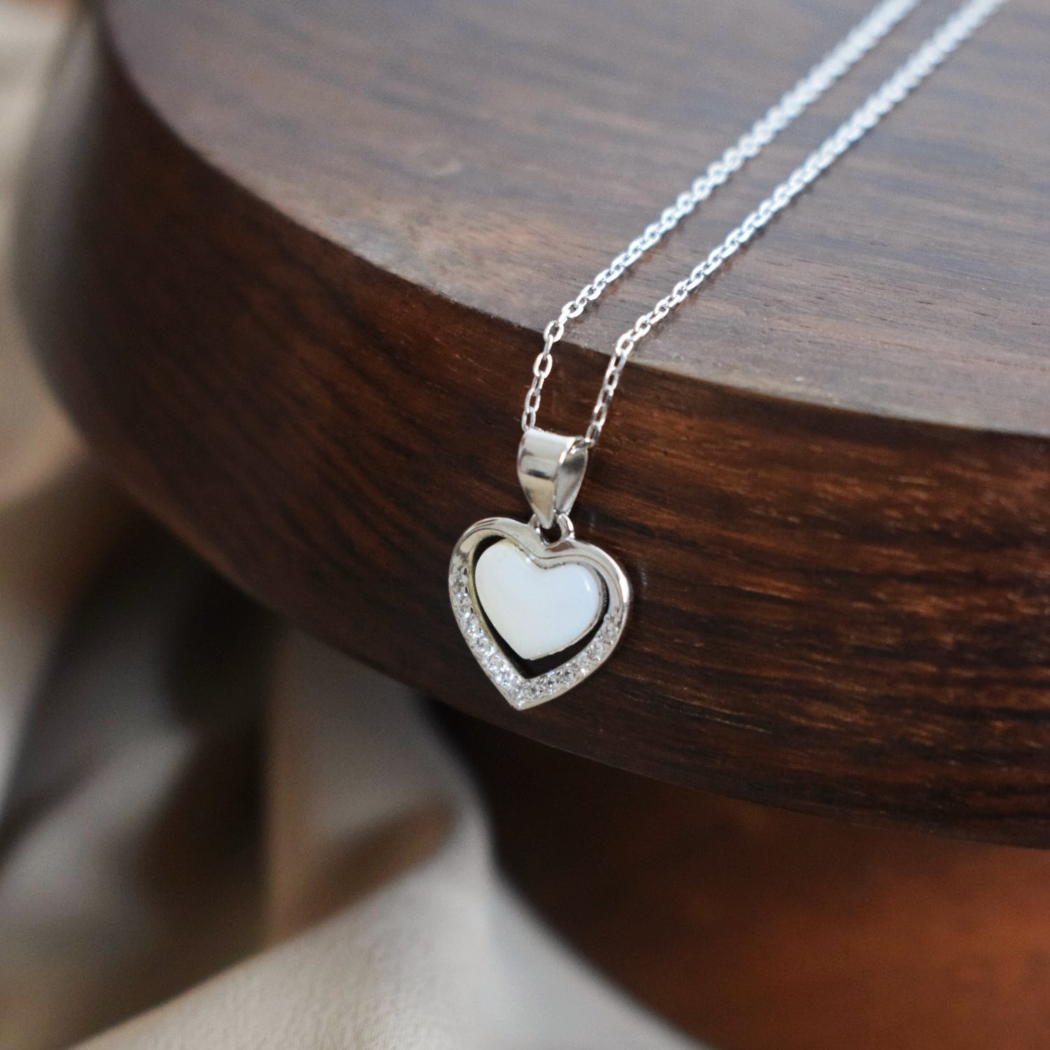 ForeverHeart Duo – 925 Silver Heart Chain Pendant Set for Mother & Child