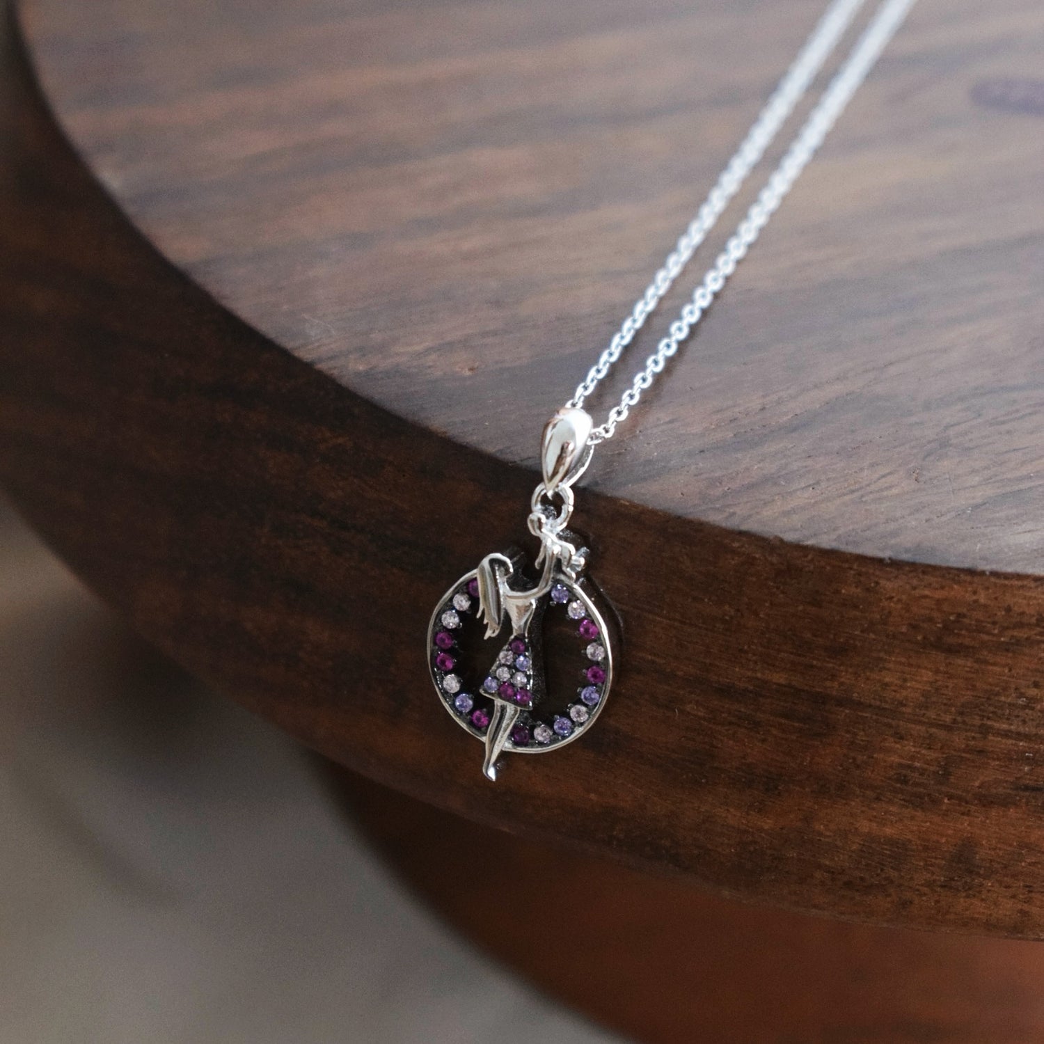HeartInHerArms – 925 Silver Mother & Child Pendant
