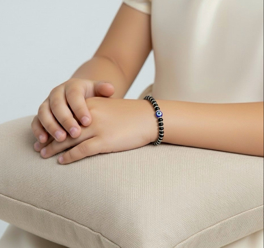 Pure Silver Evil Eye Bracelet – Shield Against Negativity
