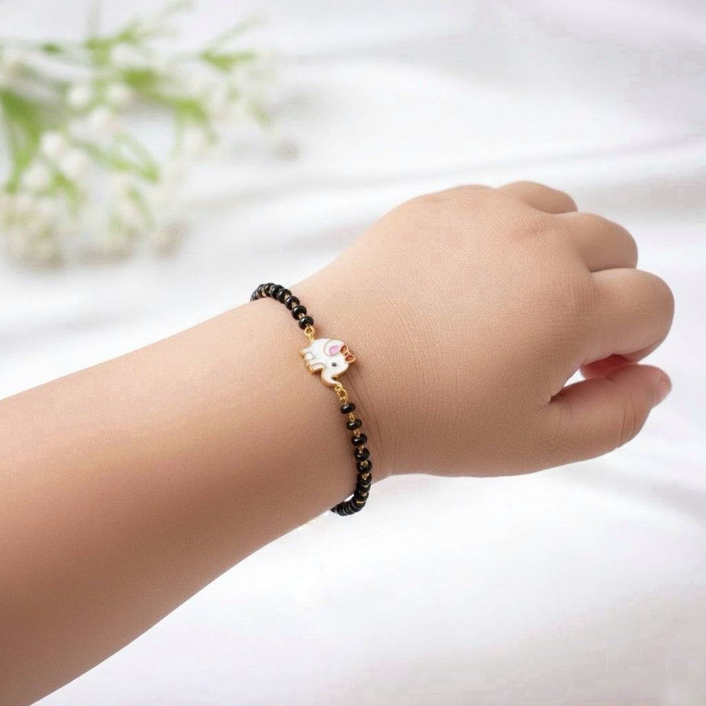 LuckyTusks Nazariya – Silver Elephant with Black Beads