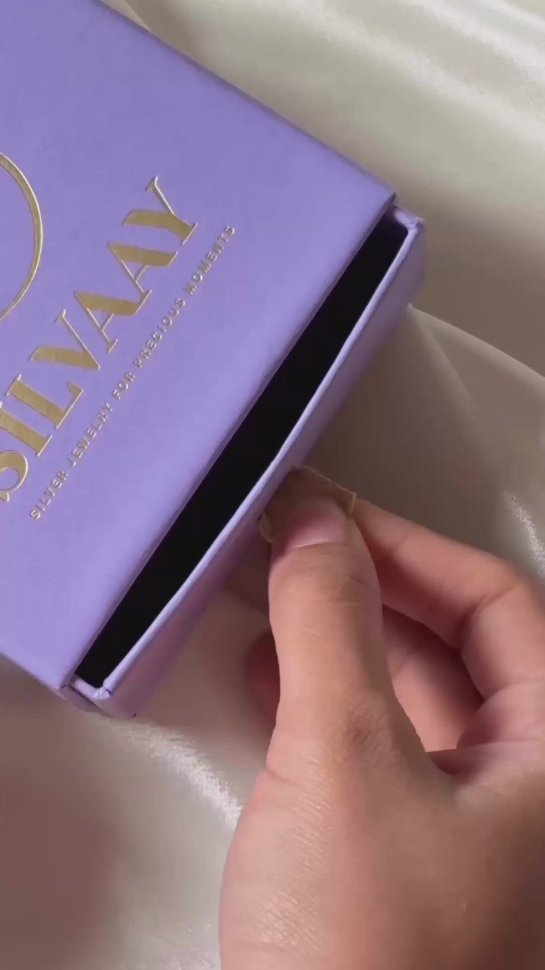 MagicWings Nazariya – Silver Flying Unicorn & Black Beads Band